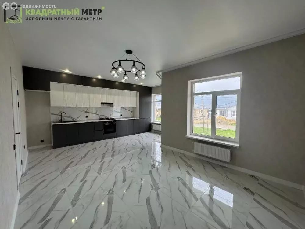 Дом в Михайловск, улица Николая Гастелло, 23 (100 м) - Фото 1