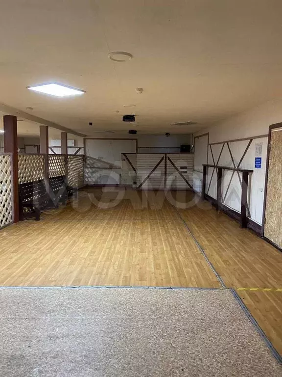 Нежилое помещение свободного назначения, 228.8 м - Фото 0