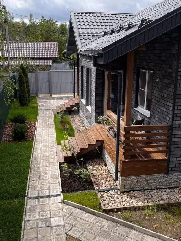 Дом в Московская область, Одинцовский городской округ, с. Жаворонки, ... - Фото 1