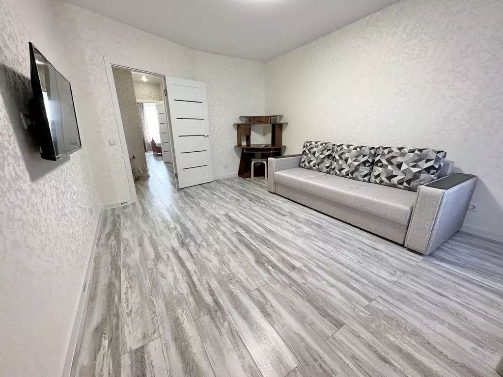 2-к кв. Татарстан, Казань Портовая ул., 37Вк2 (55.0 м) - Фото 2