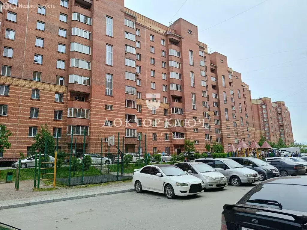 3-комнатная квартира: Новосибирск, Первомайская улица, 234 (76.1 м) - Фото 0