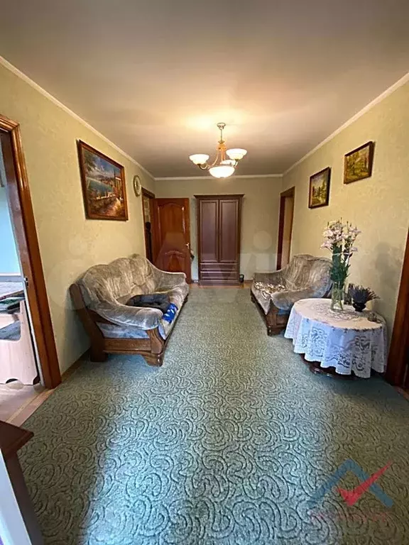 3-к. квартира, 60 м, 5/5 эт. - Фото 0