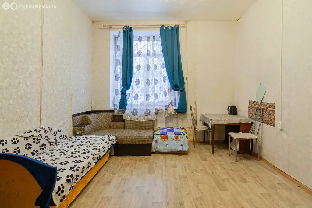 1к в 8-комнатной квартире (15.9 м) - Фото 1