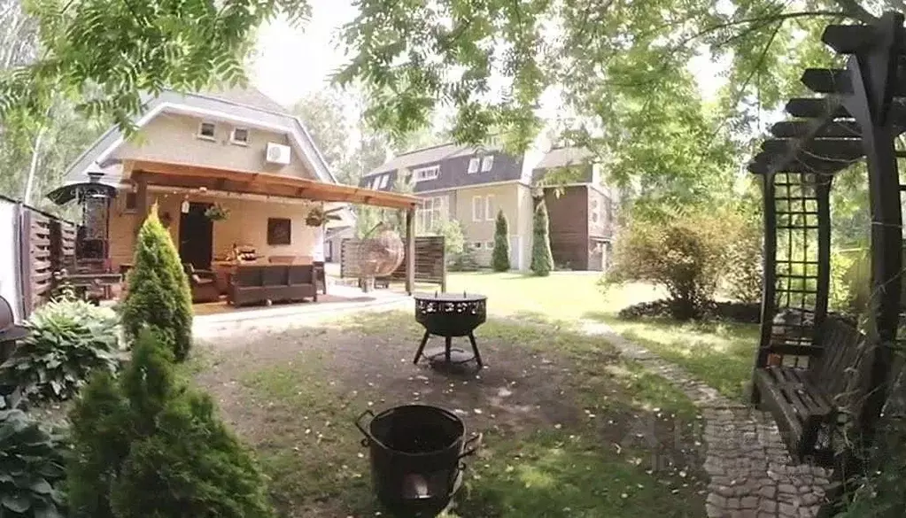 Дом в Ярославская область, Рыбинск пос. Балобаново, ул. Шумаровская, ... - Фото 0