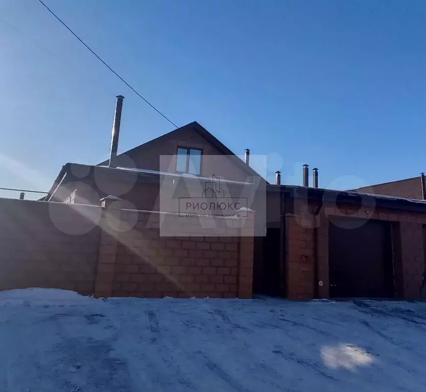 Дом 225 м на участке 4 сот. - Фото 0