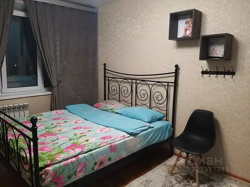 1-к кв. Татарстан, Елабуга 4/5 мкр, ул. Автомобилистов, 4 (25.0 м) - Фото 1