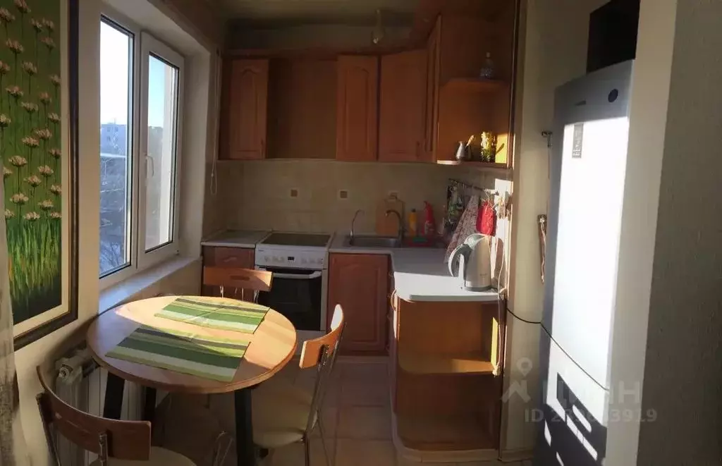 2-к кв. Приморский край, Владивосток Амурская ул., 8 (42.0 м) - Фото 1