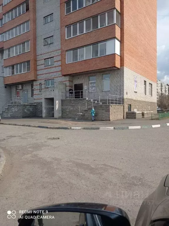 Помещение свободного назначения в Омская область, Омск Солнечный мкр, ... - Фото 1