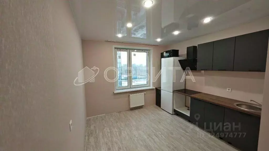 1-к кв. Тюменская область, Тюмень Интернациональная ул., 197В (34.7 м) - Фото 1