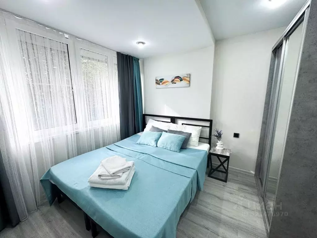 3-к кв. Краснодарский край, Сочи Центральный мкр, ул. Воровского, 49 ... - Фото 0