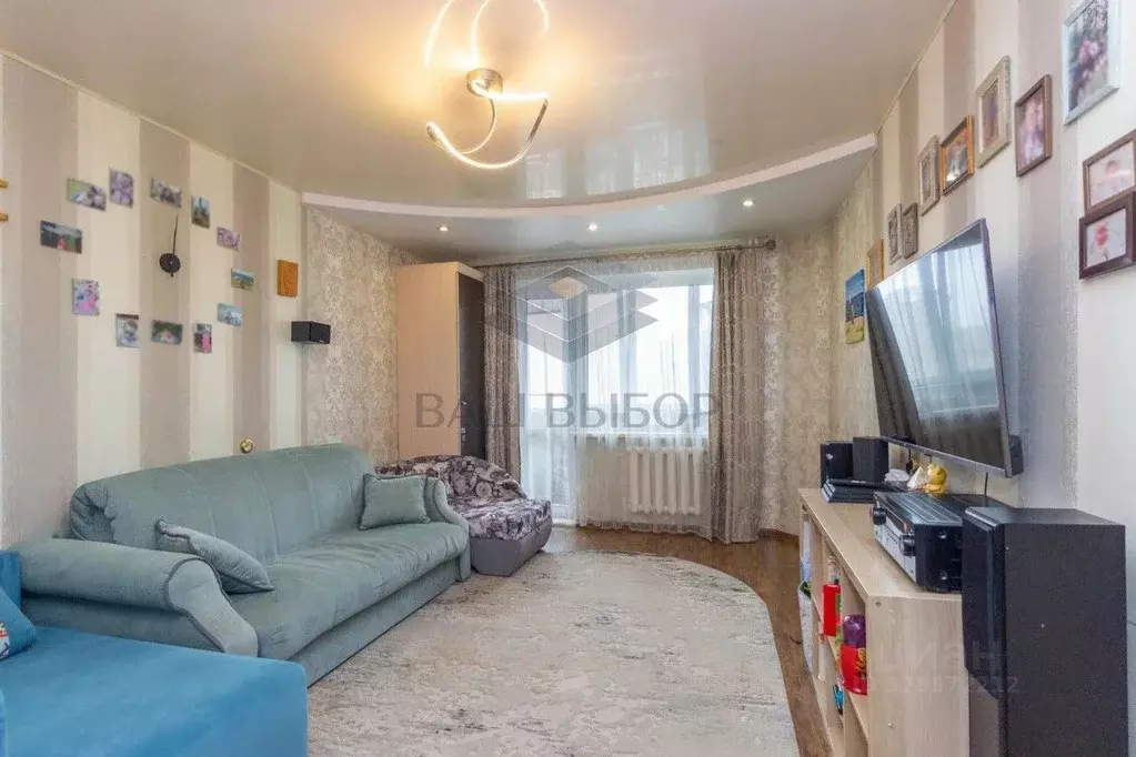3-к кв. Омская область, Омск ул. Крупской, 1 (63.0 м) - Фото 2