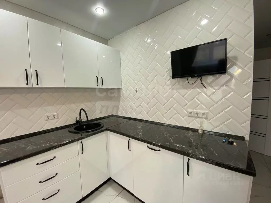 1-к кв. Оренбургская область, Оренбург ул. Поляничко, 11/5 (43.5 м) - Фото 1