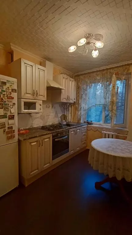 1-к. квартира, 31 м, 2/5 эт. - Фото 0