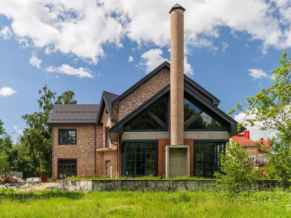 Дом в Санкт-Петербург Шувалово тер., ул. Береговая, 13 (750 м) - Фото 1