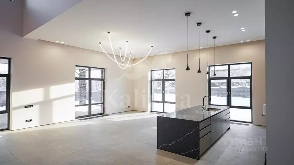 Дом в Московская область, Одинцовский городской округ, с. Знаменское  ... - Фото 1