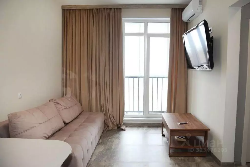 1-к кв. Тюменская область, Тюмень ул. Селекционная, 2 (38.0 м) - Фото 0