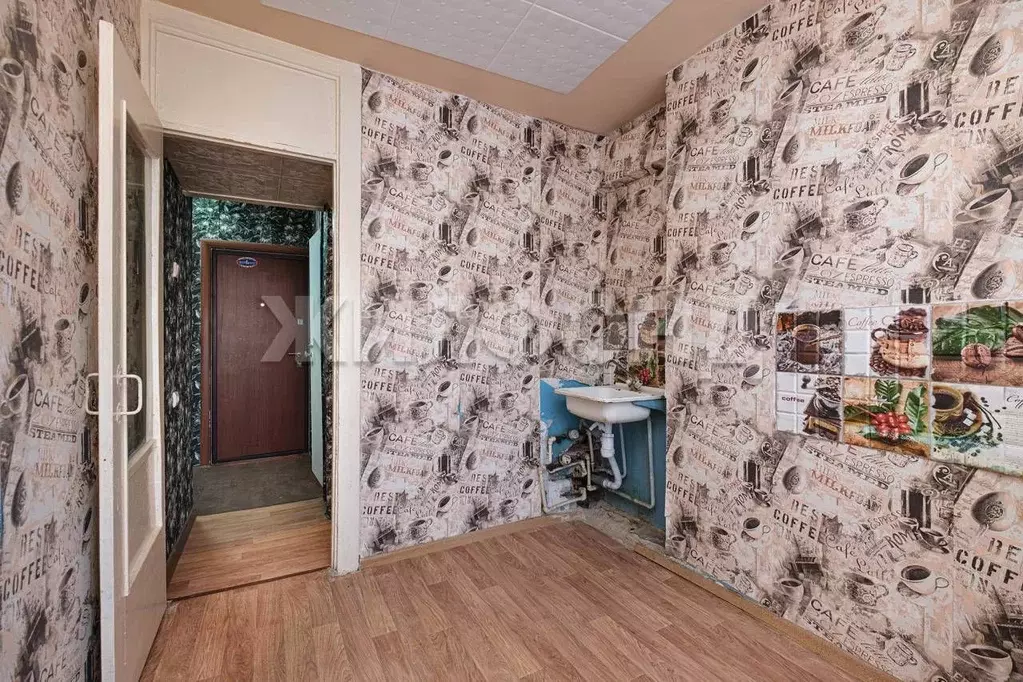 3-к кв. Новосибирская область, Новосибирск Ленинградская ул., 184 ... - Фото 2