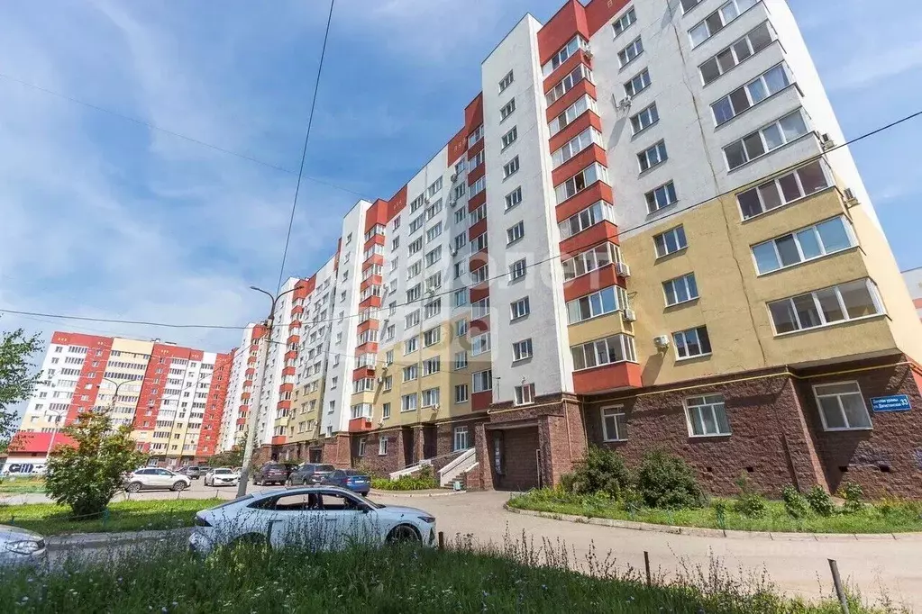 3-к кв. Башкортостан, Уфа Дагестанская ул., 33 (82.0 м) - Фото 1