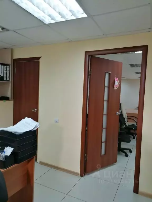 Помещение свободного назначения в Удмуртия, Ижевск ул. Имени Репина, ... - Фото 2