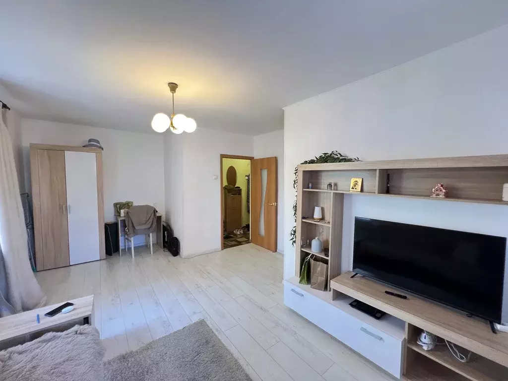 Продаётся 1-к квартира, 30.8 м - Фото 1