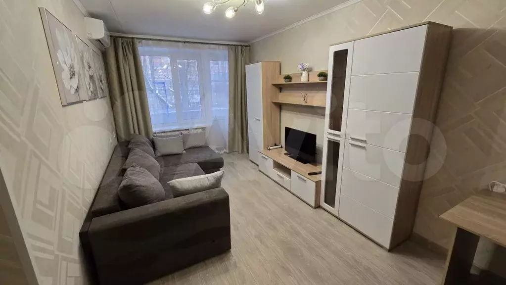 2-к. квартира, 40 м, 5/5 эт. - Фото 0