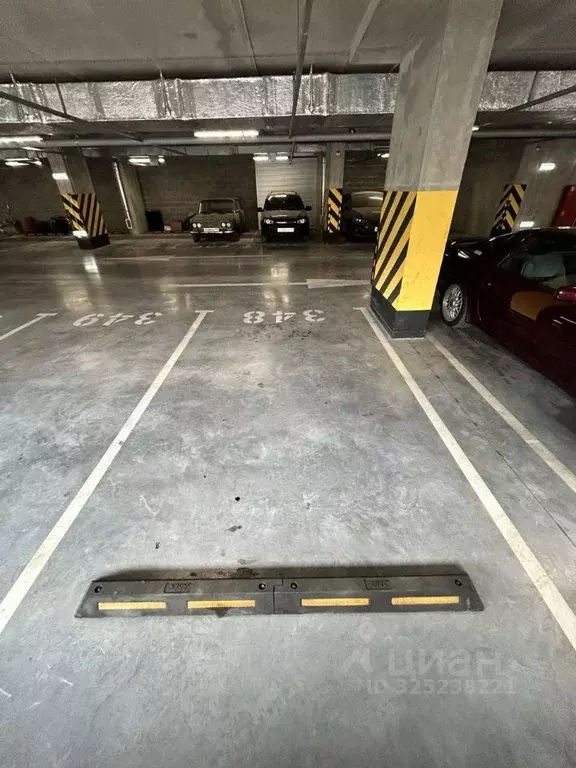 Гараж в Санкт-Петербург ул. Плесецкая, 19 (13 м) - Фото 2