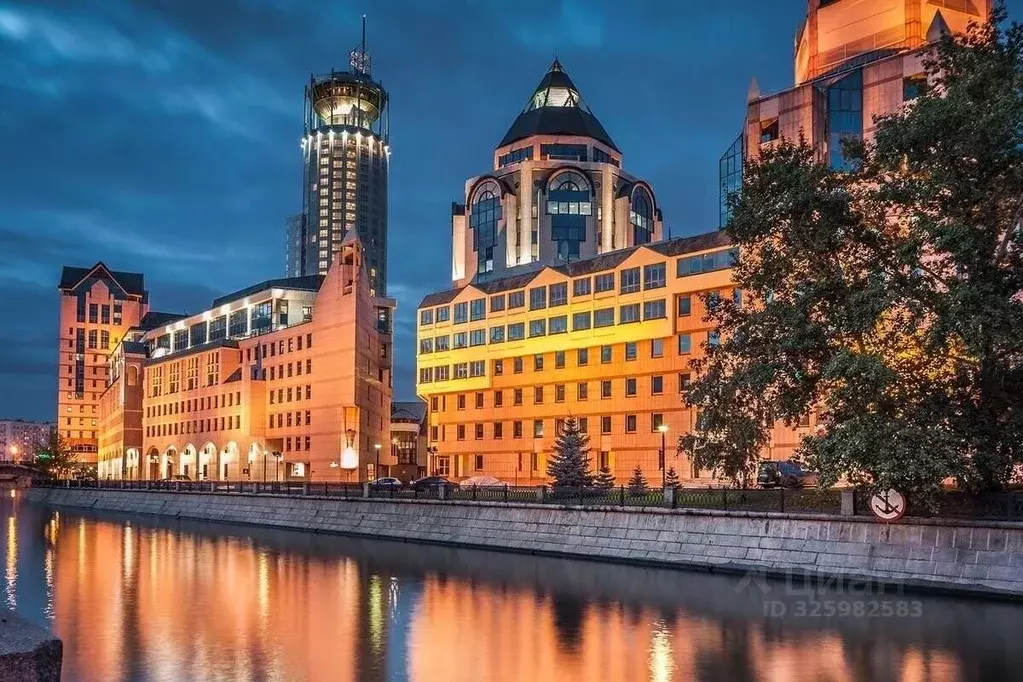 Офис в Москва Космодамианская наб., 52С1 (214 м) - Фото 1