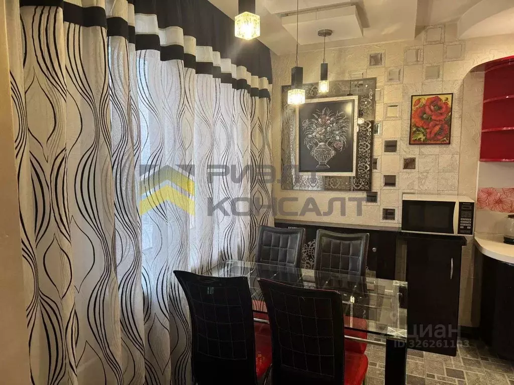 2-к кв. Омская область, Омск ул. Крупской, 8 (60.0 м) - Фото 2