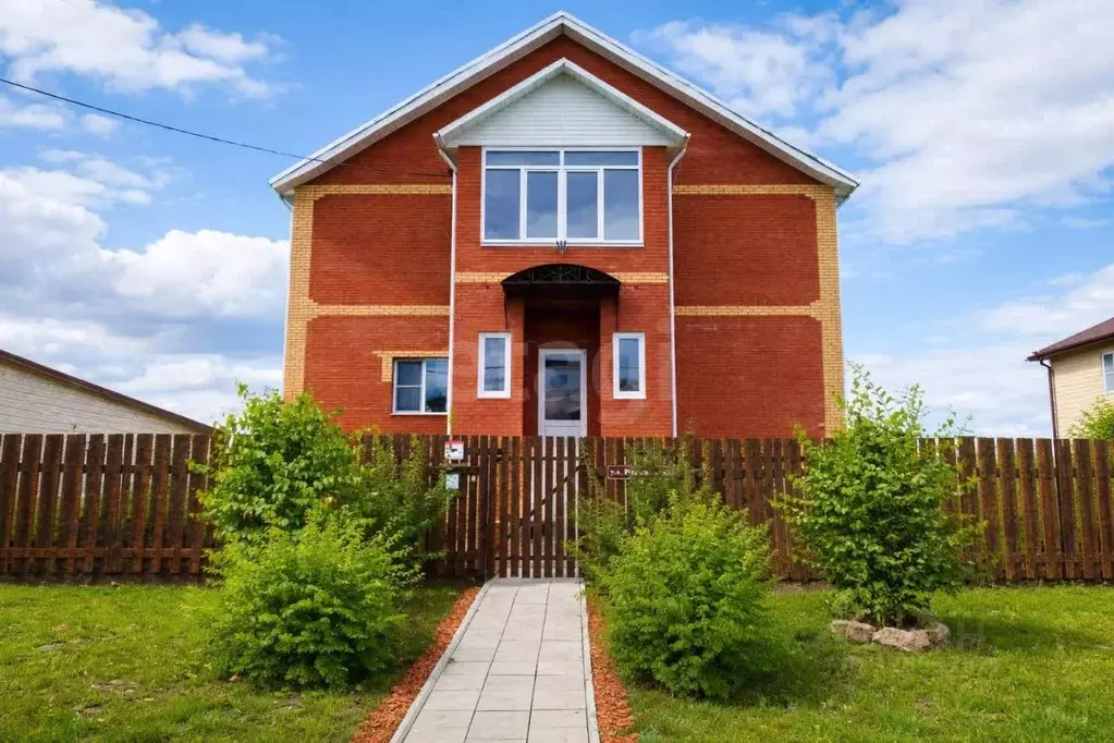 Дом в Томская область, Томский район, пос. Мирный, Мирный мкр ул. ... - Фото 1