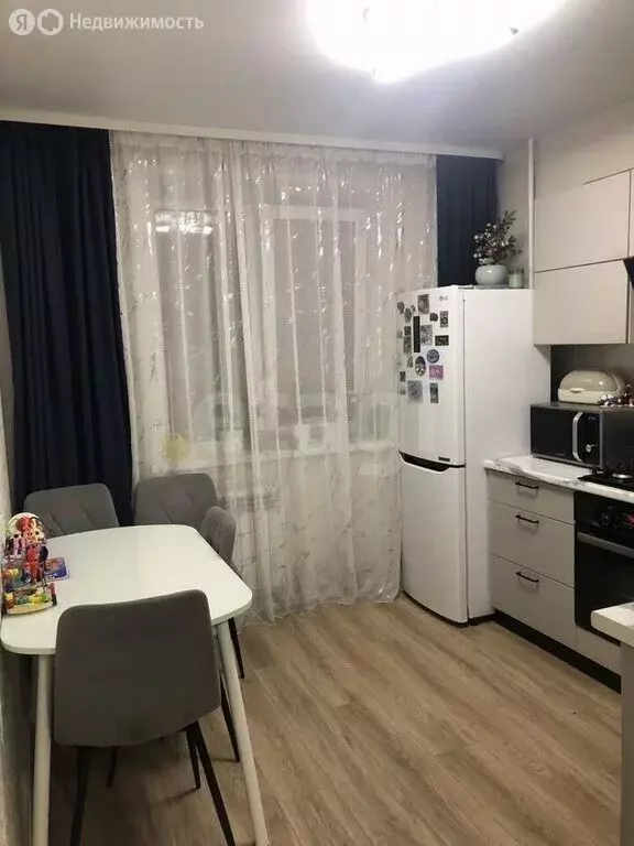 3-комнатная квартира: Пермь, Подлесная улица, 11А (66 м) - Фото 2