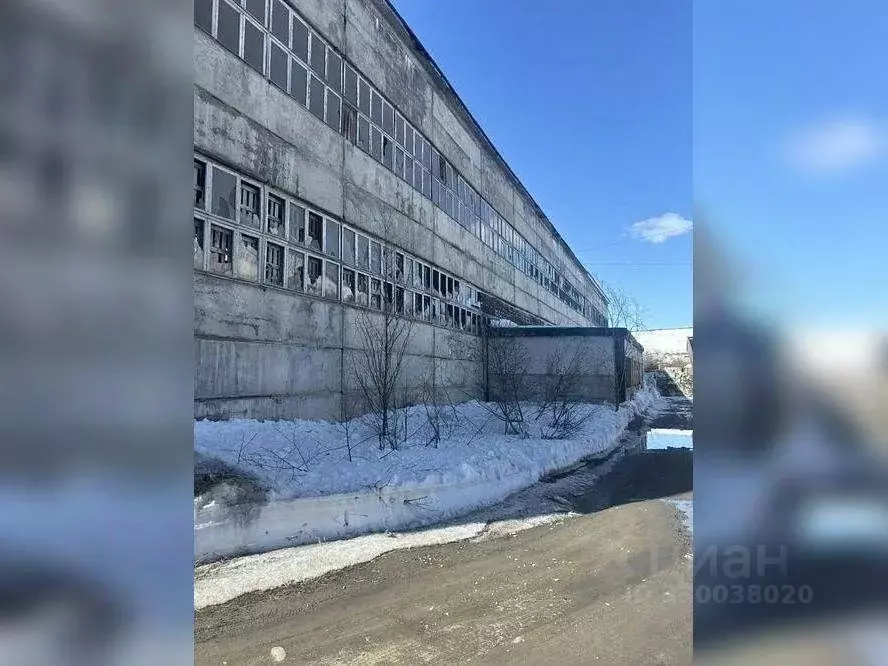Помещение свободного назначения в Магаданская область, Магадан Речная ... - Фото 1