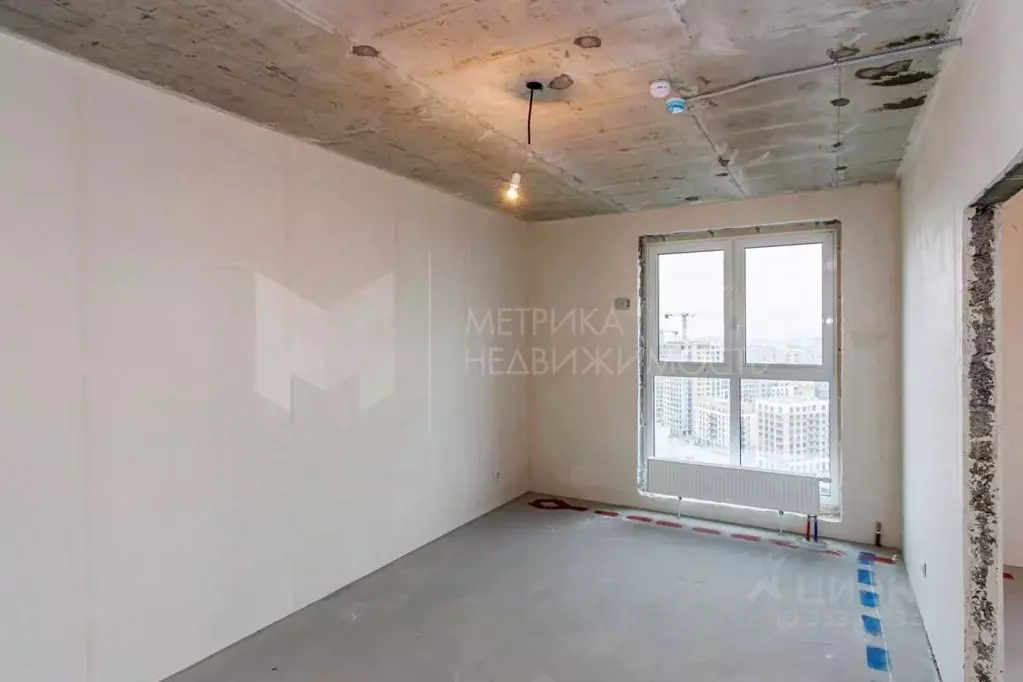 2-к кв. Тюменская область, Тюмень ул. Фармана Салманова, 15 (50.7 м) - Фото 1