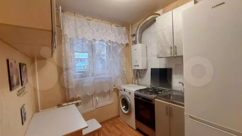 1-к. квартира, 30 м, 2/5 эт. - Фото 0