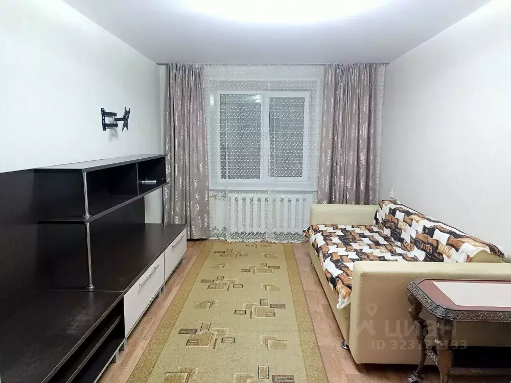 1-к кв. Тюменская область, Тюмень ул. Белинского, 1а (37.0 м) - Фото 1