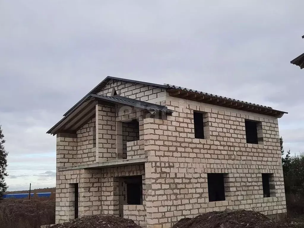 Дом в Ленинградская область, Всеволожск ш. Дорога Жизни (195 м) - Фото 0