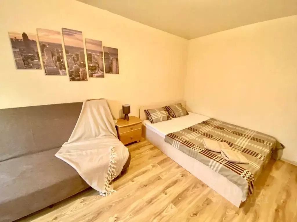 1-к кв. Свердловская область, Екатеринбург просп. Ленина, 68А (42.0 м) - Фото 1