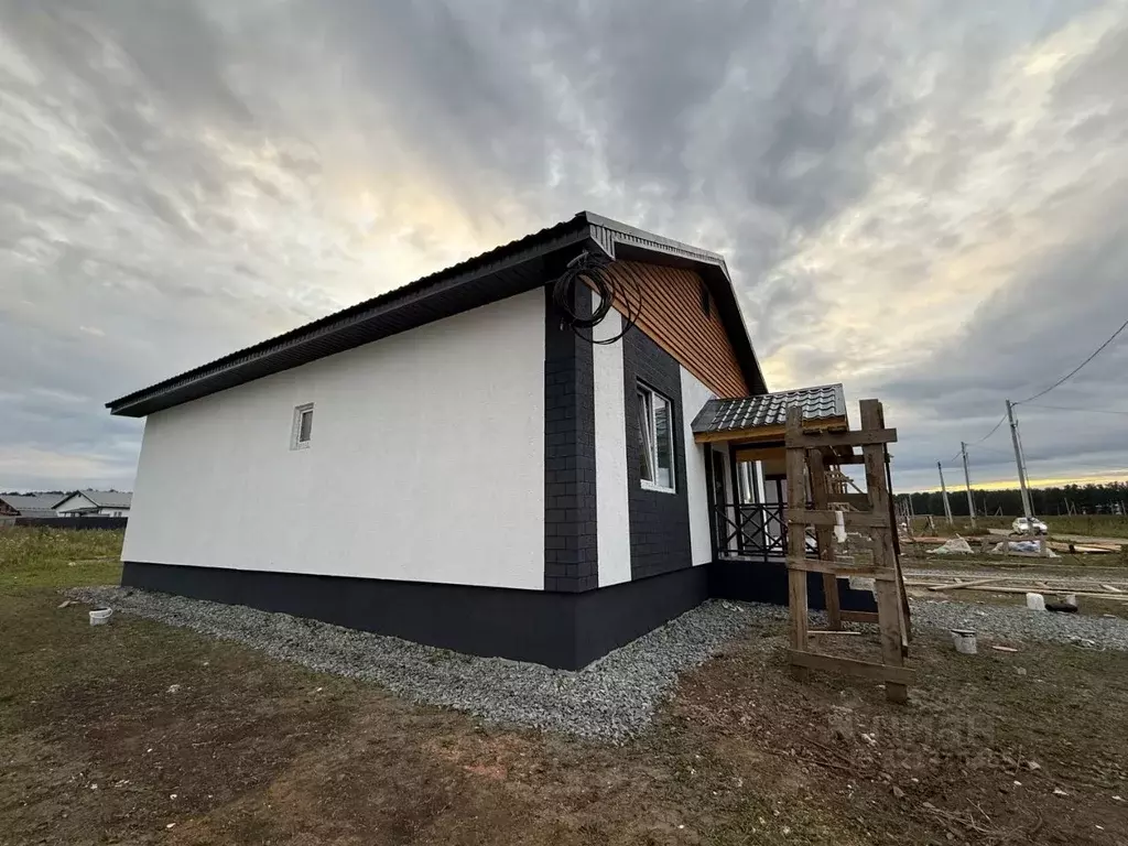 Дом в Свердловская область, Белоярский муниципальный округ, пос. ... - Фото 2