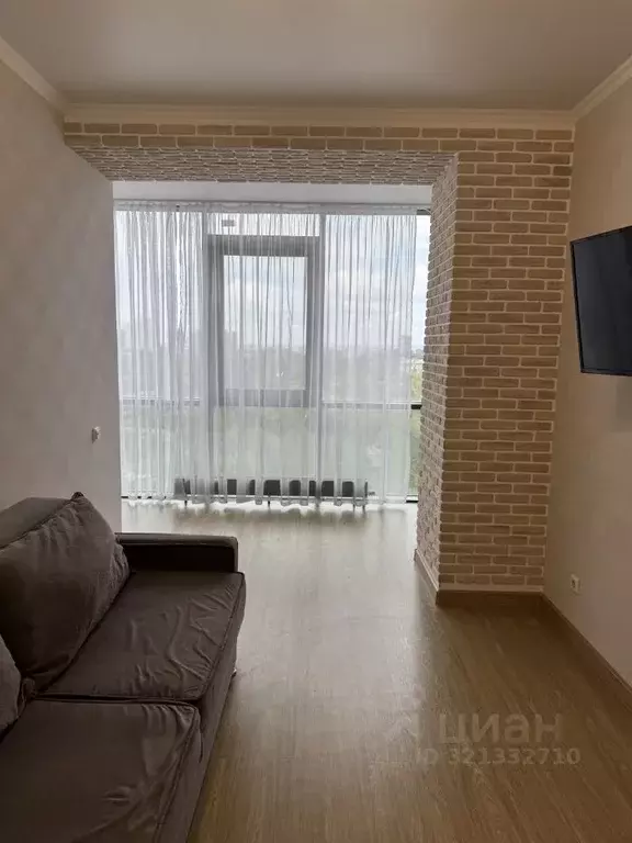 2-к кв. Красноярский край, Красноярск ул. Авиаторов, 24 (45.0 м) - Фото 0