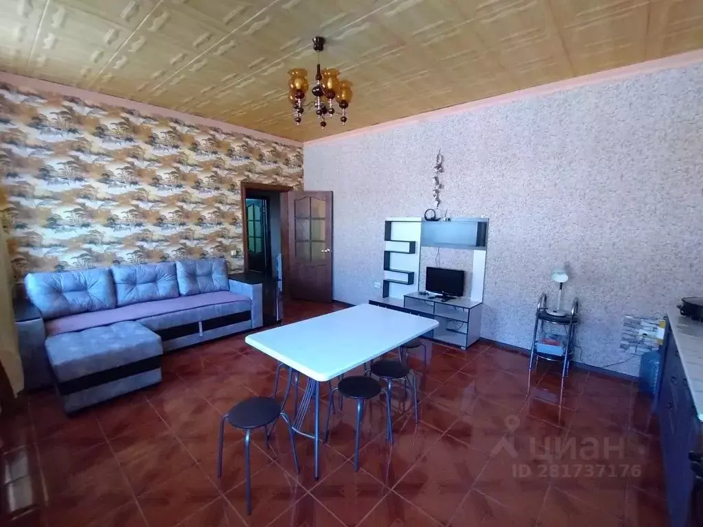 3-к кв. Воронежская область, Кантемировка рп ул. Буденного, 23 (79.0 ... - Фото 1