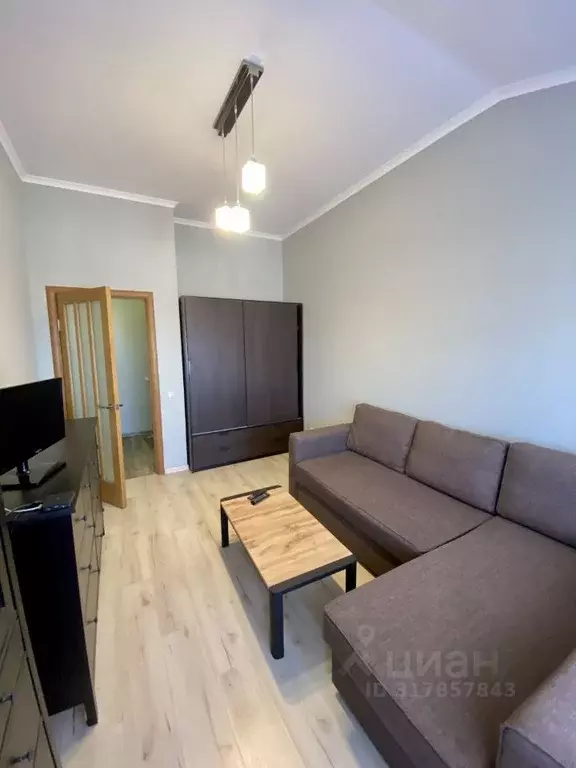 1-к кв. Крым, Симферополь ул. Тренева, 21 (34.0 м) - Фото 0