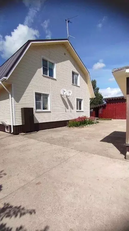 Дом в Ленинградская область, Киришский район, Будогощь пгт пер. ... - Фото 1