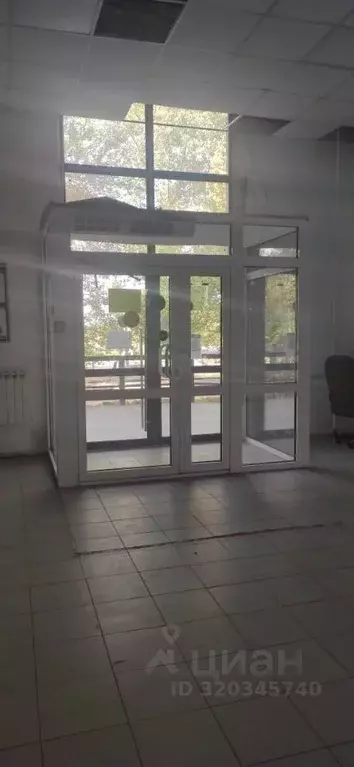 Торговая площадь в Хабаровский край, Хабаровск Краснореченская ул., 94 ... - Фото 1