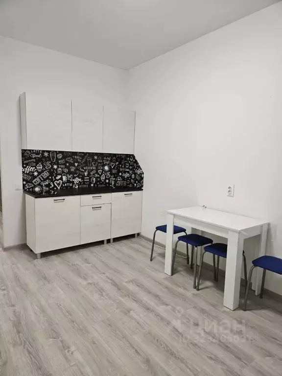 3-к кв. Челябинская область, Челябинский городской округ, пос. ... - Фото 1