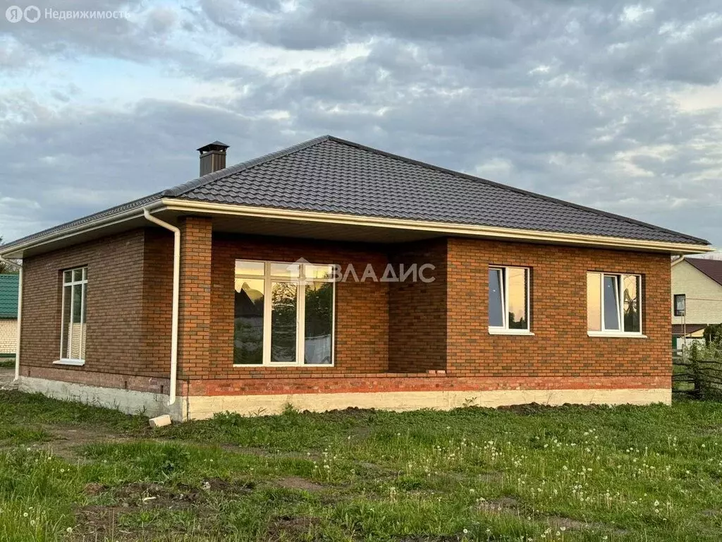 Дом в посёлок Мичуринский, Солнечная улица, 3 (130 м) - Фото 1