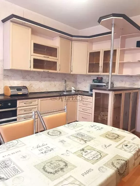 2-к кв. Белгородская область, Старый Оскол Степной мкр, 16 (62.0 м) - Фото 1