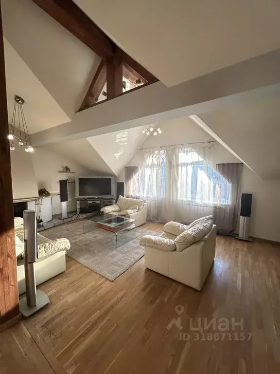 5-к кв. Тверская область, Тверь бул. Радищева, 4 (377.0 м) - Фото 2