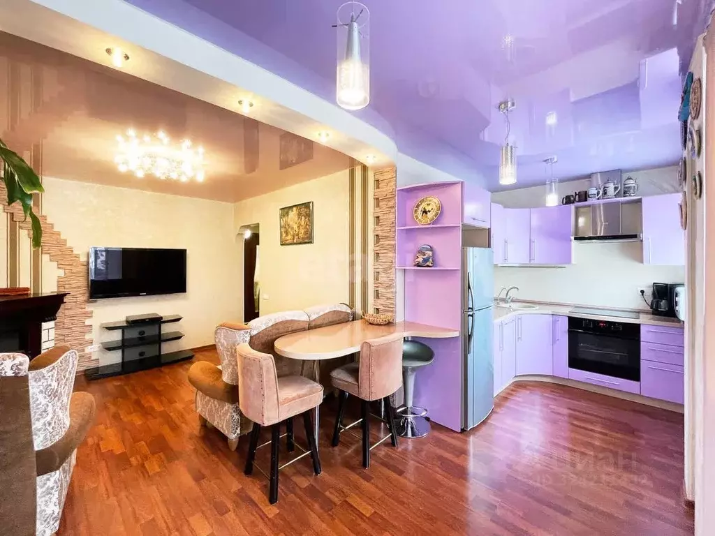 3-к кв. Ханты-Мансийский АО, Сургут ул. Республики, 82 (61.2 м) - Фото 1