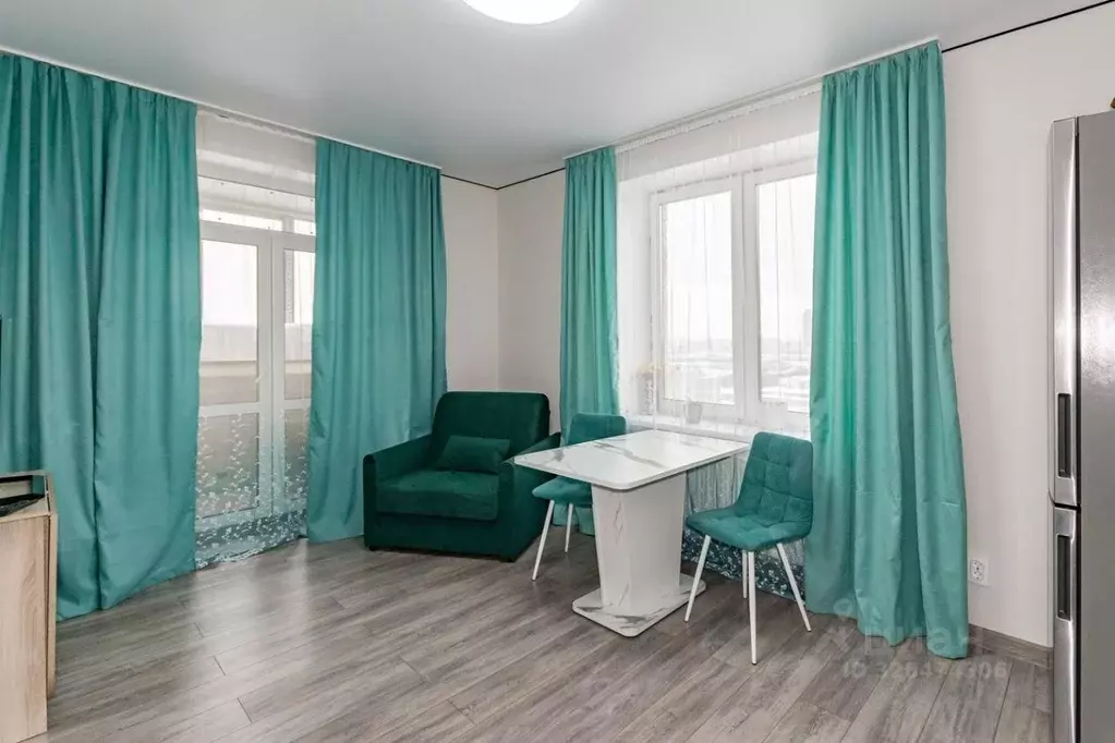 2-к кв. Свердловская область, Екатеринбург ул. Ботаническая, 22 (68.1 ... - Фото 2