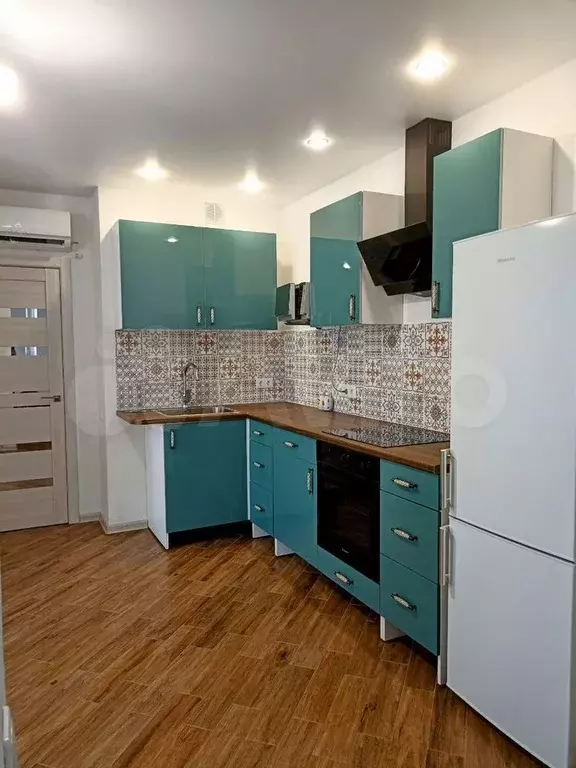 2-к. квартира, 70,1 м, 8/17 эт. - Фото 1