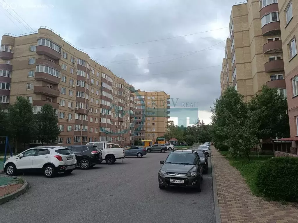 3-комнатная квартира: Ессентуки, Пятигорская улица, 121к1 (75 м) - Фото 0